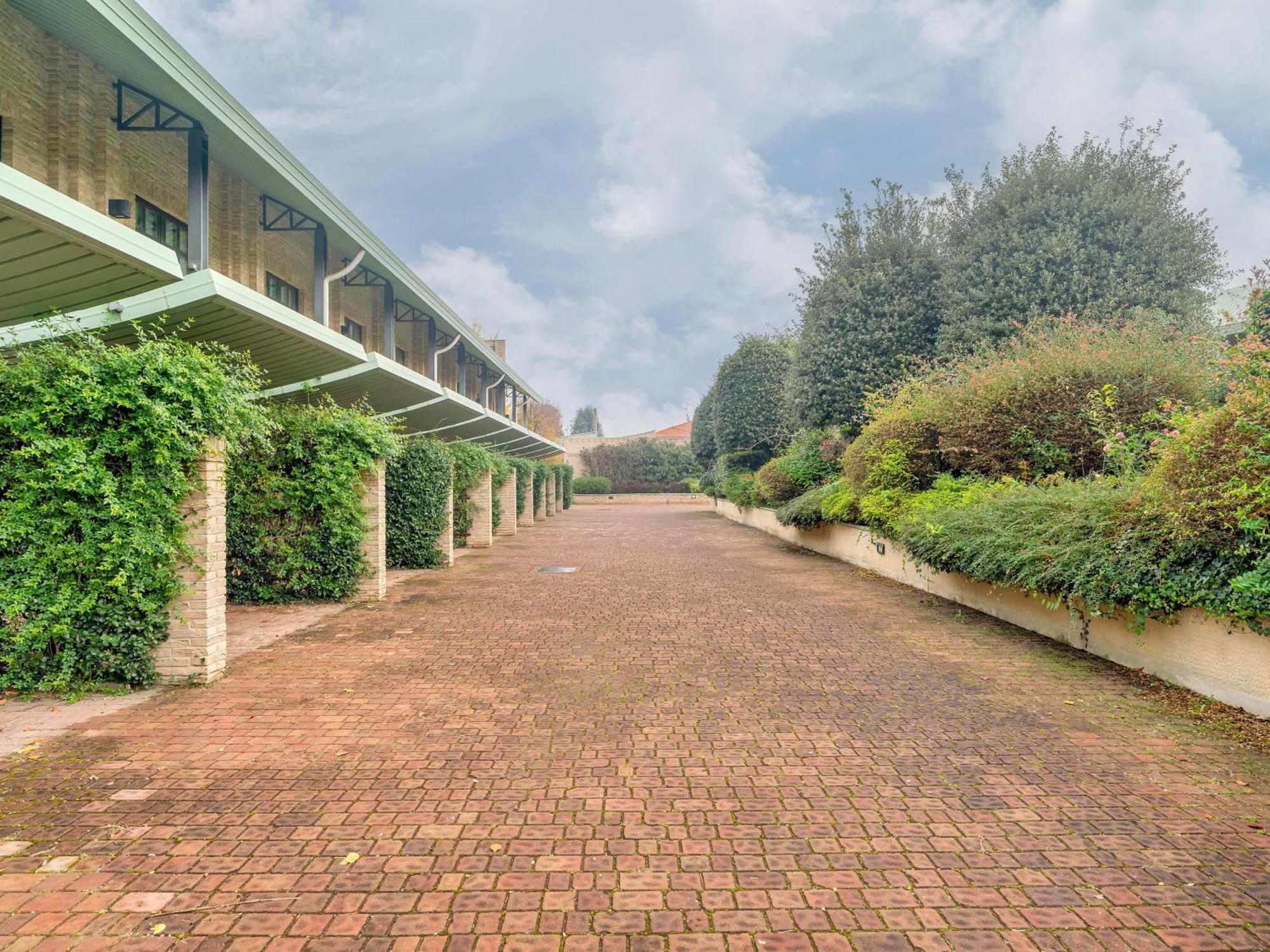 B&B Hotels Hotel Prestige Ornago Zewnętrze zdjęcie
