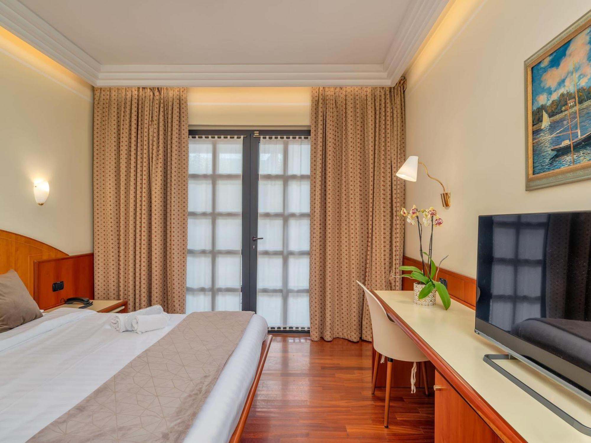 B&B Hotels Hotel Prestige Ornago Zewnętrze zdjęcie